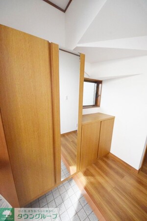 戸倉2丁目貸家の物件内観写真